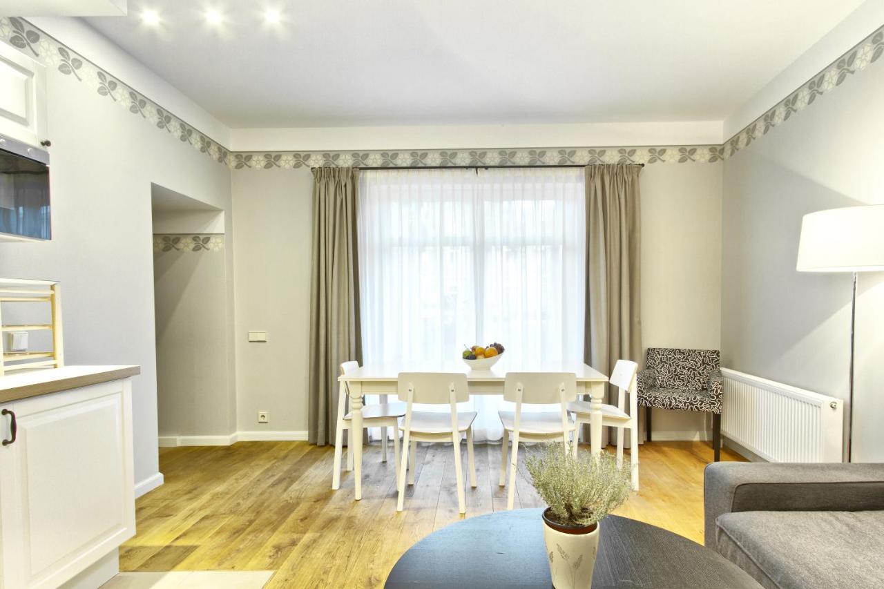 Melody Apartments Jūrkalne Екстериор снимка
