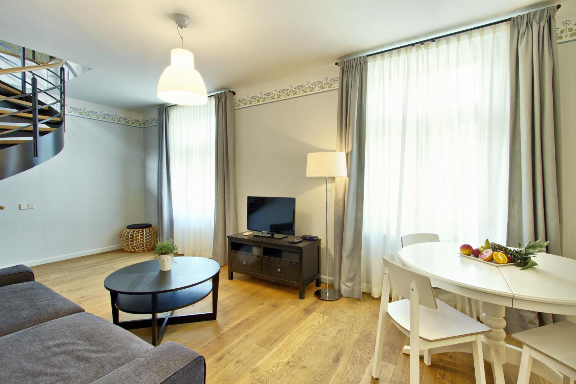 Melody Apartments Jūrkalne Екстериор снимка