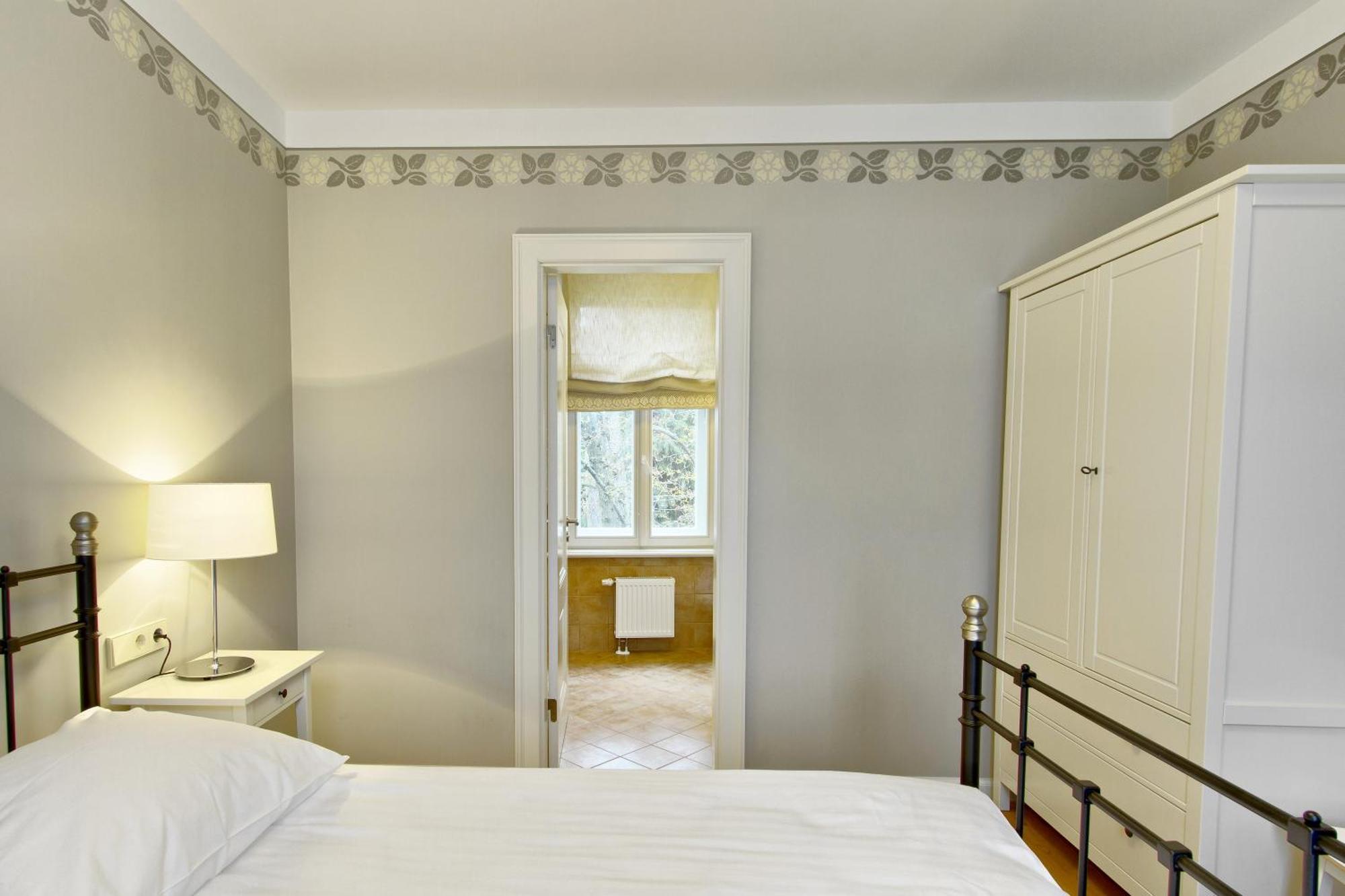 Melody Apartments Jūrkalne Екстериор снимка